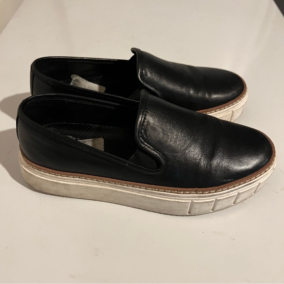 Vince Camuto womens slip-on shoes/sneakers, size 6M/36.5, leather, black - Picture 3 of 6